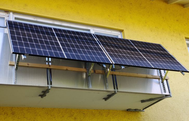 Bild: Solaranlage am Balkon